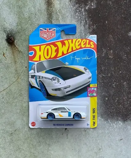 Hot Wheels 1:64 Scale 96 Porsche Carrera HW The 90S for Ages 3 and Up by Small CLAP (White)